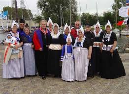 See more ideas about dutch clothing, traditional outfits, dutch. Den Haag Zuid Holland Dutch Clothing Traditional Outfits Dutch Women