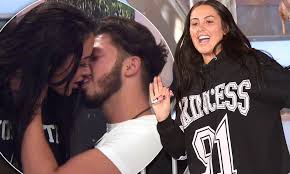 Marnie Simpson will 'slide a DM' to Kieran Lee | Daily Mail Online