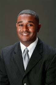 Ira Combs's Instagram, Twitter & Facebook