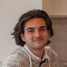 Benjamin Castor's Instagram, Twitter & Facebook