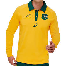 The jersey was voted on by fans and australian rugby royalty, reverting to the classic gold. Jerseys Wallaby Shop