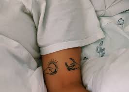 Arzu Alcora Adli Kullanicinin C L O T H E S Panosundaki Pin Dovme Mini Tattoos Dovme Fikirleri