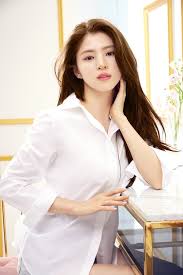 She has starred as a main cast in the korean television series money flower (2017), 100 days my prince (2018) and the supporting role in abyss (2019). Han So Hee Dazzling Beauty Rich Hair The Goddess Of Shampoo Mottokorea