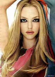 Amanda seyfried biography & wiki. Amanda Seyfried Height Weight Bra Bio Figure Size Heightbra Com