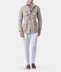 Elle est là pour rehausser un ensemble trop lisse mais ne doit en aucun cas devenir un fardeau pour son porteur. Conseils Choisir Et Porter Une Veste D Ete Bonnegueule