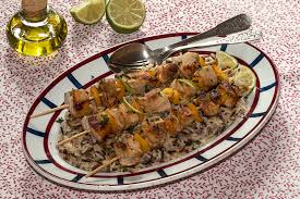 Brochettes De Poulet Au Miel Citron Soja Et Riz Sauvage En 2020 Brochette Poulet Brochettes De Poulet Au Miel Poulet