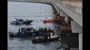 This incident occurred near the proposed site of the nicoll highway station, not far from the merdeka bridge. Penang Bridge Crash Suv Wreckage Found With Body Of 20 Year Old Student Inside Se Asia News Top Stories The Straits Times