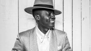 Veteran singer, sound sultan is de*d!nigerian artiste, olanrewaju fasisis popularly known as soundsultan has been announced dead by his family. Gld2qv8dkdgdnm