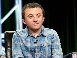 The Middle Star Reveals How He Has Kept His Faith In Hollywood Atticus Shaffer The Middle Actors Actors