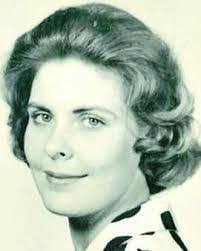 Ann Mcelligott's Instagram, Twitter & Facebook