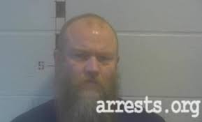 Garrett Gossett other names: Beau Mann, Garrett Mann Last know place known  was Louisville,KY in a motel don't ask me the name I saw him in person back  in 2020 at my