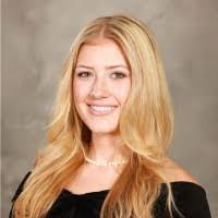 Renee Martindale's Instagram, Twitter & Facebook