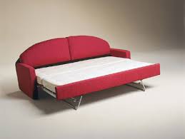 Tra le soluzioni salvaspazio della collezione, non mancano i divani angolari con letto o contenitore. Divano Letto Estraibile Giellebi Mod Tondo Perego Arredamenti