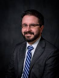 Hillsdale College grants honorary degrees at commencement ceremony