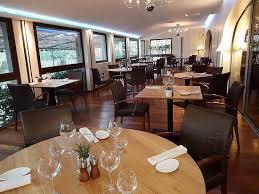 Le Clos Des Oliviers Saint Gely Du Fesc Menu Prix Restaurant Avis Reservations Tripadvisor