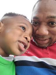 Robert Benbow's Instagram, Twitter & Facebook