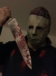 Mel McCuddin's opening brought in many artistic viewer,s, including  musicians Mimi de Seda and Tommy August of Rum Syndicate. Married this past  Halloween, the two naturally choose "Trick or Treat" as their