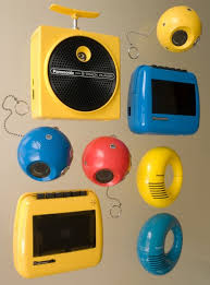 The original walkman, released in 1979, was a portable cassette player that allowed people to listen to music of their choice on the move. 38 The 70 S Ideas 8 Track Tapes Tape Player 70s