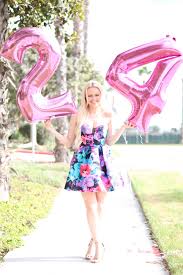 Indoor Birthday Photoshoot Ideas For Adults Alljessedup Birthday Photoshoot Birthday Outfit Birthday Outfit For Women