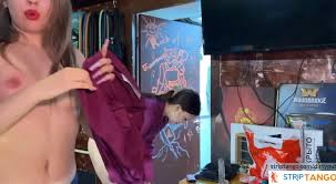 Dirtypub Online cam live sex at stripTango 2 4kPorn.XXX