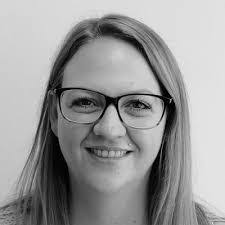 Stefanie Bitzer's Instagram, Twitter & Facebook