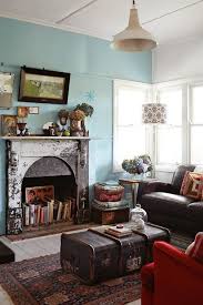 House Tour Vintage And Global Melbourne Home Con Immagini Salotto D Epoca Salotto Chic Idee Per Decorare La Casa