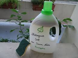 Produit Menager 2 Nettoyant Sol Degraissant Au Savon Noir Et A L Eucalyptus Ph Des Produits Menagers Nettoyer Sol Produit Menager Nettoyant