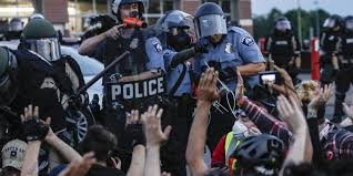 Chauvin is charged in the may 25, 2020 death of george floyd. Us Journalists Covering George Floyd S Death Protests Face Assault Arrest The New Indian Express