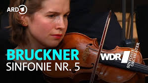 Artiom Shishkov: W.A.Mozart