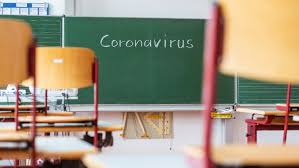 Alors que les écoles sont désormais fermées depuis plus d'une semaine, parents et enseignants tentent de s'adapter à une situation partie pour durer. Coronavirus La Fermeture Des Ecoles Efficace Sur La Circulation Du Virus Selon Une Etude Suisse