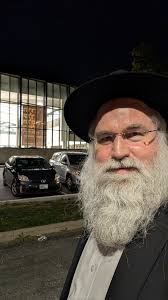 Hi, I'm 66 years old originally from Jerusalem, Israel, and now living in  Germany. I'm a blend of Israeli and European cultures and speak Hebrew,  English, and German. I'm looking to meet