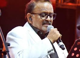 Balasubrahmanyam mühendislik çalışmaları sırasında müziğe devam etti ve şarkı yarışmalarında. Sp Balasubrahmanyam Tests Negative For Covid 19 Singer S Son Clarifies Bollywood News Bollywood Hungama