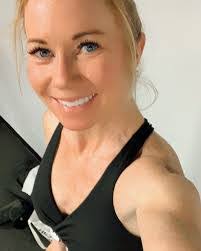 Alisa Terry's Instagram, Twitter & Facebook