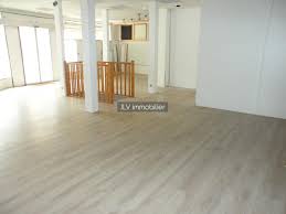 Immeuble De Rapport Avec Grand Local Commercial Er Appartement F 39 4 Aucun Travaux Comprenant 3 6 D 39 Honoraire A La C Immobilier Immeuble Appartement T3