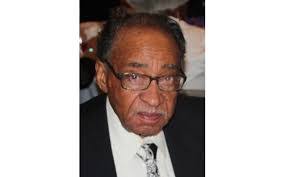 Excell Moore's Instagram, Twitter & Facebook