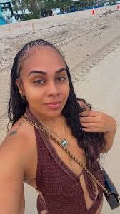 Jazmine Ford's Instagram, Twitter & Facebook