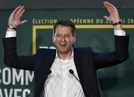 Président de la république française. Europeennes 2019 Macron Prend Une Claque Vague Verte Pas De Changement De Cap Suivez Les Reactions En Direct