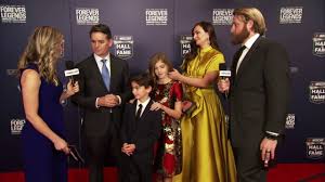 There's no doubt gordon meets that standard. Jeff Gordon Family Hall Of Fame Honor Just Get To My Heart Youtube