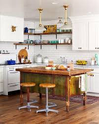 L'îlot de cuisine remplace la grande table qui s'imposait au milieu de la pièce. Ilot De Cuisine 8 Facons D Imiter Un Ilot De Cuisine Sans Depenser Une Fortune