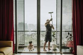 Cam balkon nasıl temizlenir, cam balkon temizliği camlar evlerin vitrini sayılmaktadır. 11 Adimda Balkon Temizligi Nasil Yapilir Dekorasyon Onerileri Trendler Kendin Yap Fikirleri Armut Com Blog