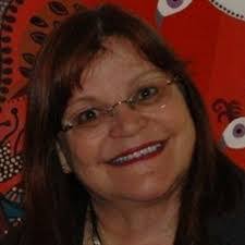 Wendy Edmondson's Instagram, Twitter & Facebook