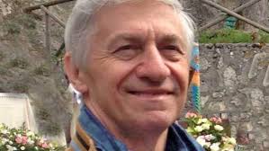 La scalinata degli alpini di conegliano gremita di commercianti. Qdp News Farra Di Soligo