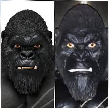 Kong, годзилла против конга обои (фото, картинки). Fans Are Not Thrilled About The Playmates Godzilla Vs Kong Figures So Far Godzilla News Godzillavskong