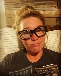 Guys, I'm doing it again. Readers