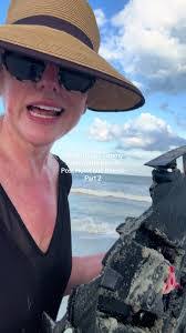 Tammy Beach's Instagram, Twitter & Facebook