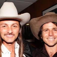 Lukas Nelson, Duane Betts Team up for “Live Forever” Duet That Would Make  Billy Joe Shaver Proud