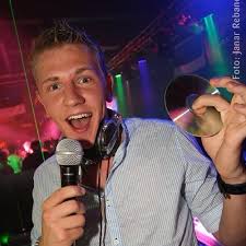 Stream Erwin Hurt ID 2 by Cristo Raabis