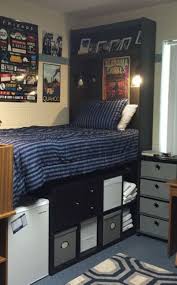 This room gives teenage boys the independent feeling that they desire. Creative Cool Bedroom Ideas For Teenage Guys Small Rooms Novocom Top