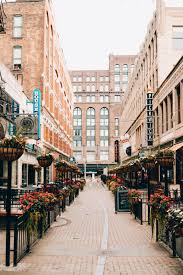 20 Must See Instagram Spots In Cleveland Ohio To Snap The Best Pictures The Mandagies Ohio Photography Nice View Ohio Travel