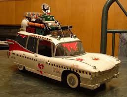 Shooting star with racer x figure 1:18 scale diecast. Ecto 1a Diecast Model Gbfans Com